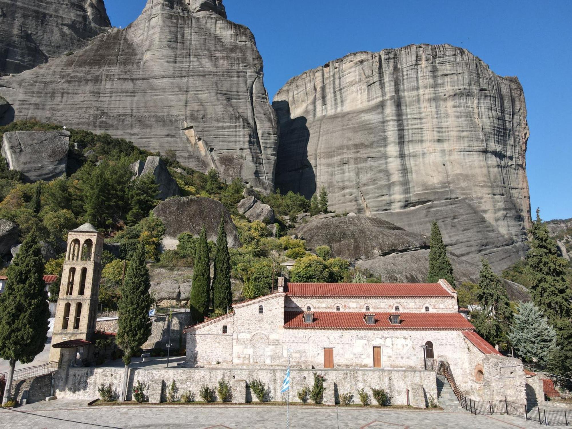 Tsikaris Boutique Guesthouse Калампака Екстериор снимка